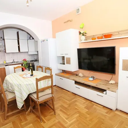 Luna Apartment Dugi Rat