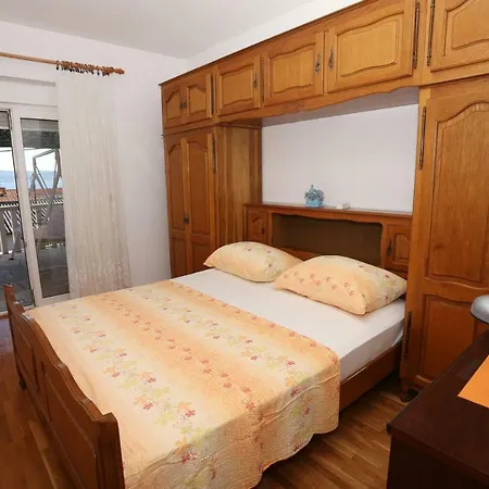 Luna Apartment Dugi Rat